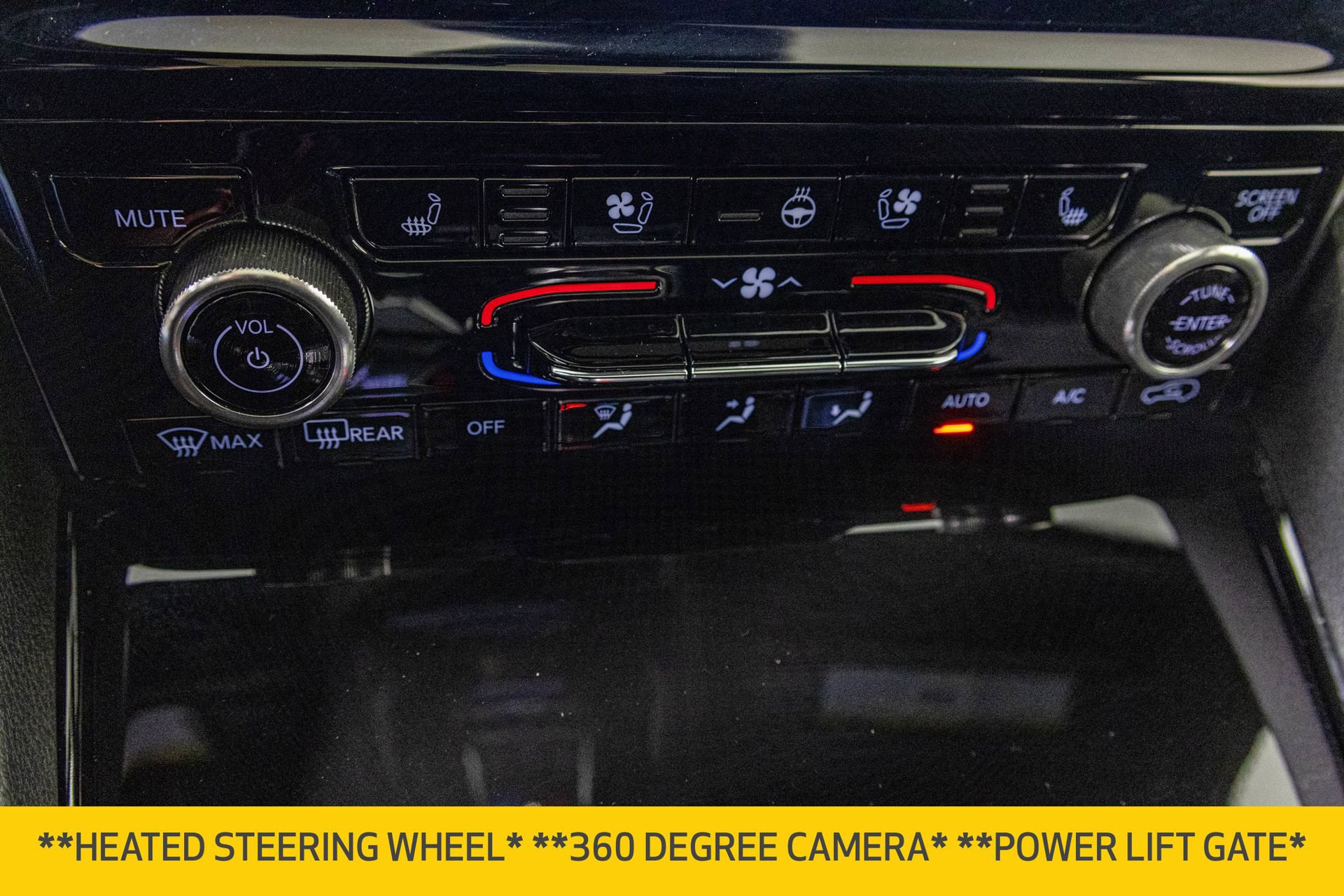 Used 2023 Jeep Grand Cherokee Overland w/ Adv Protech Group III image 11