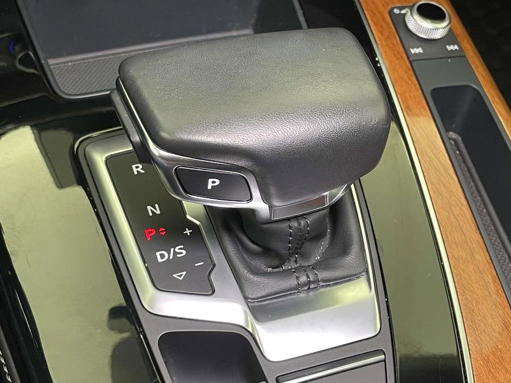 Used 2023 Audi Q5 2.0T Premium Plus w/ Premium Plus Package image 33