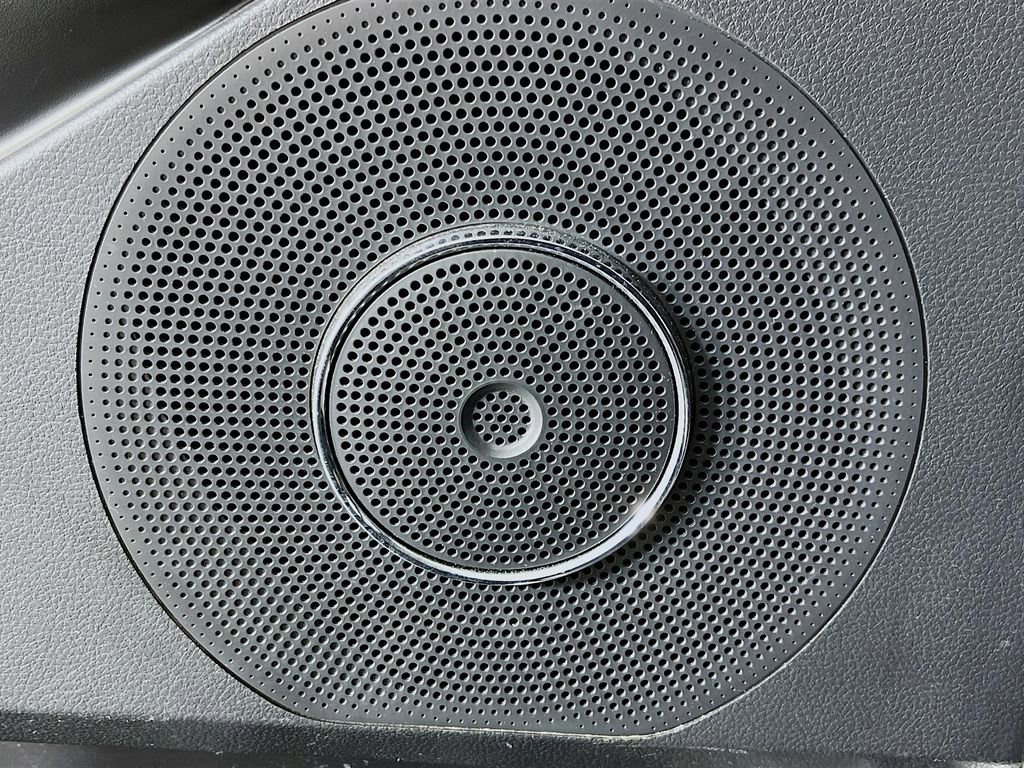 Used 2023 Ford Expedition Max XLT image 25