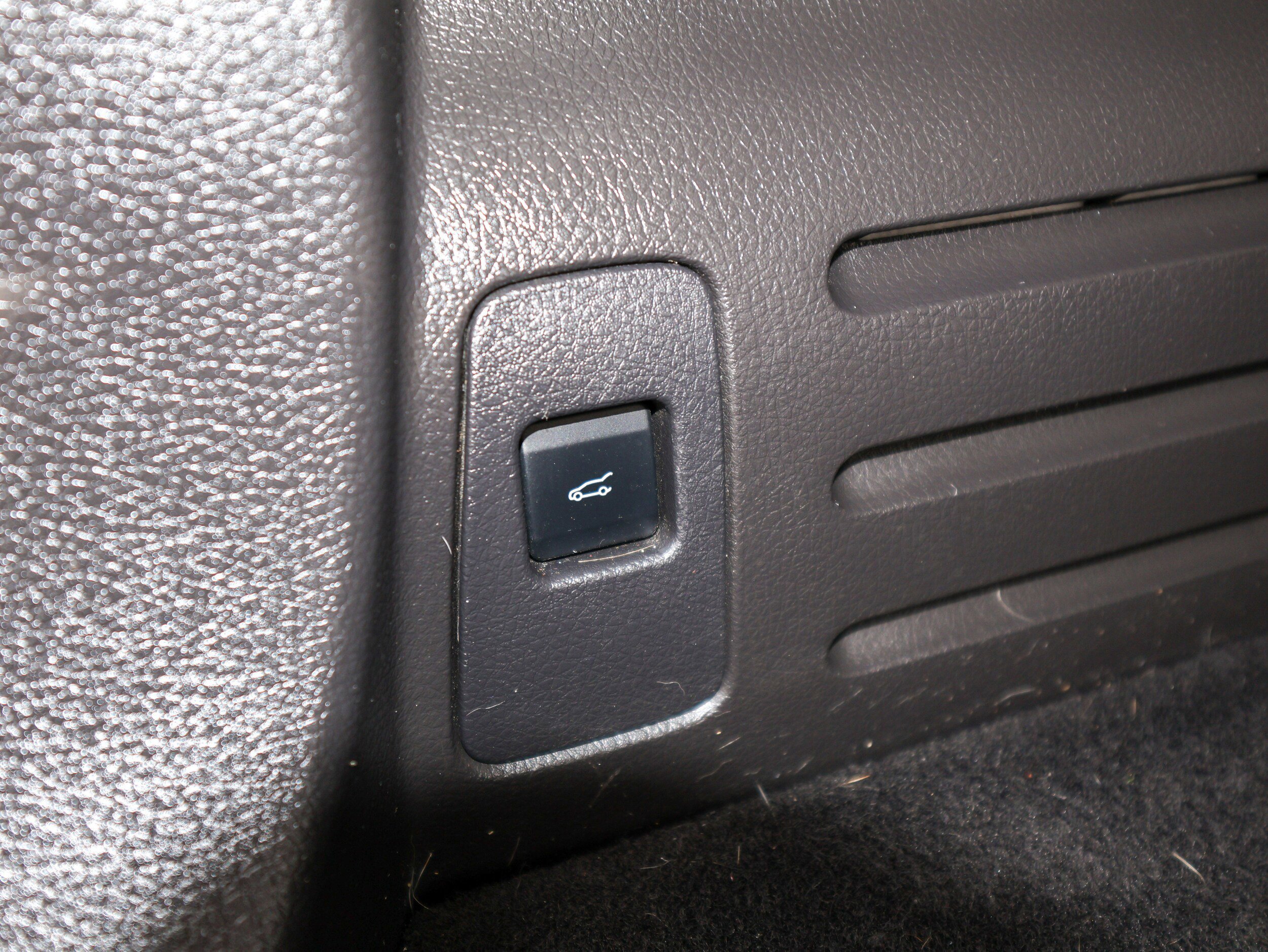Used 2013 Ford Edge SEL AWD/4WD image 10