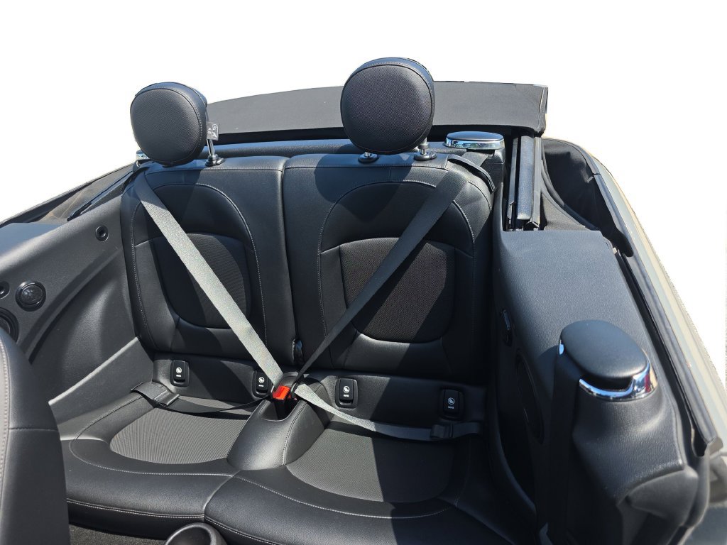 Used 2018 MINI Cooper Convertible FWD image 13