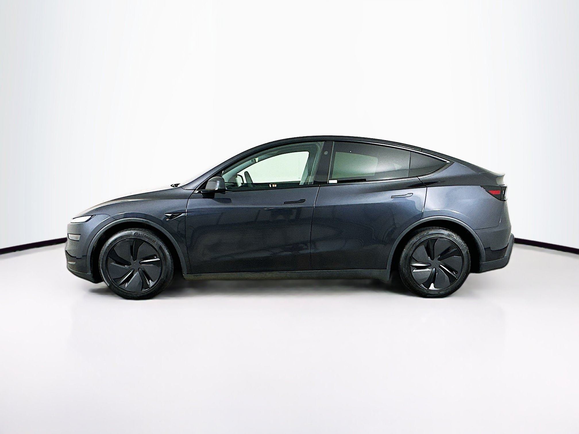 Used 2026 Tesla Model Y Long Range AWD/4WD image 4