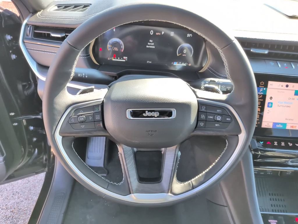 New 2026 Jeep Grand Cherokee L Limited AWD/4WD image 23