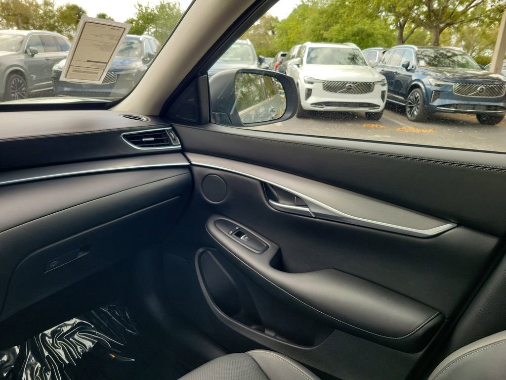 Used 2022 INFINITI QX50 Luxe w/ Cargo Package image 18