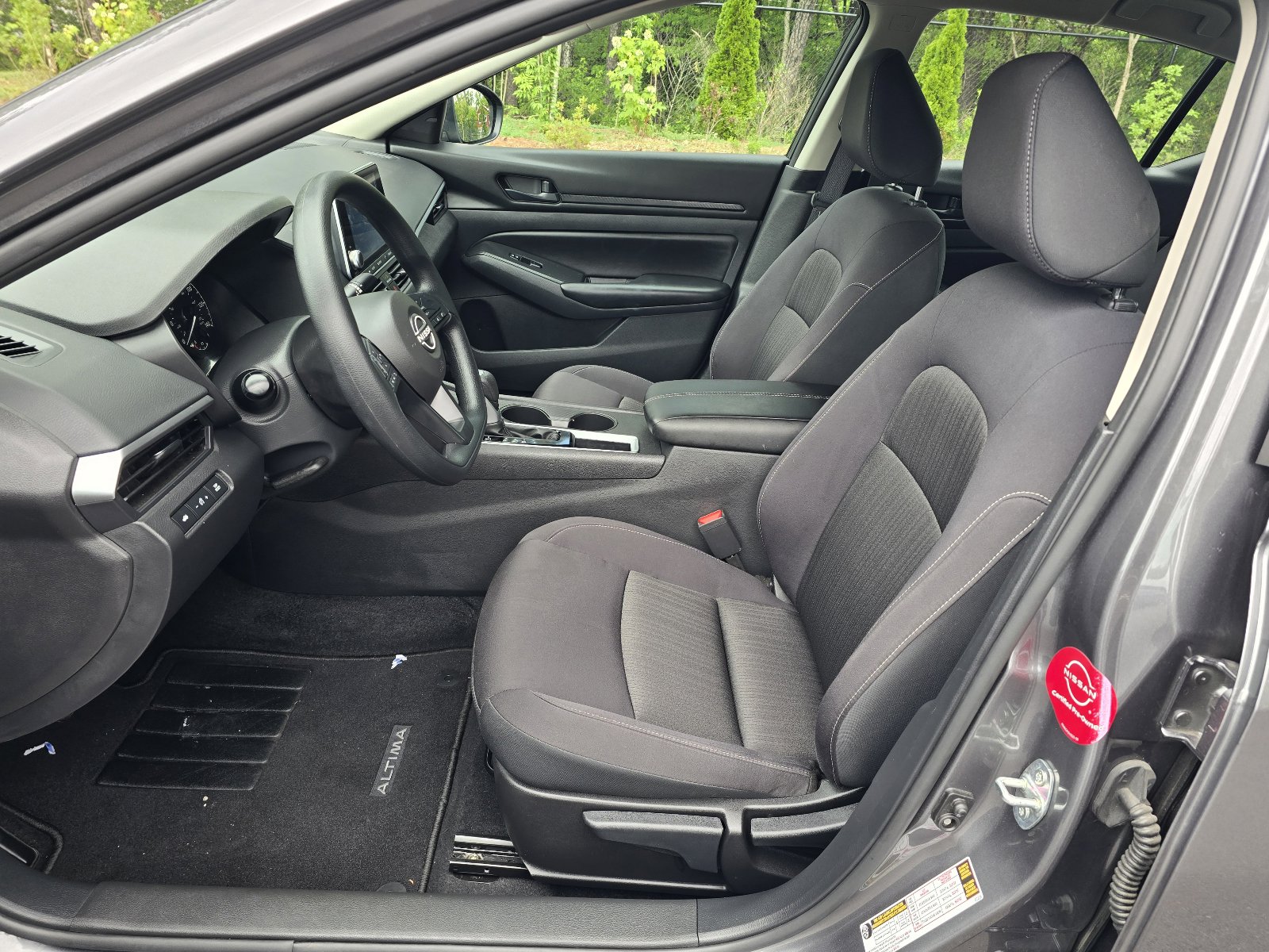 Certified 2025 Nissan Altima 2.5 S FWD image 12