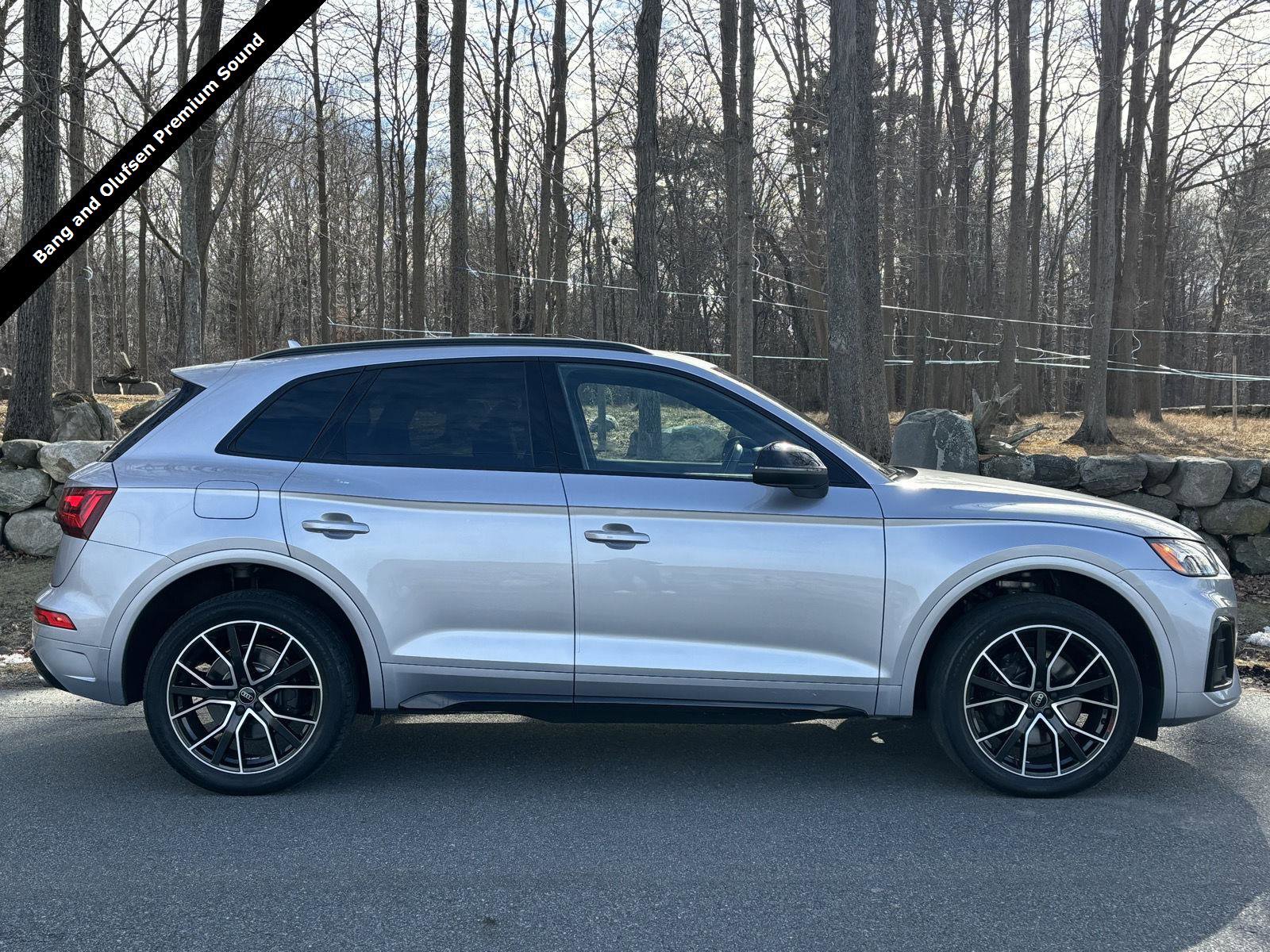 Used 2023 Audi SQ5 Premium Plus w/ Premium Plus Package image 2