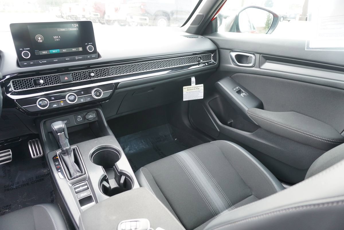 Used 2023 Honda Civic Sport image 21