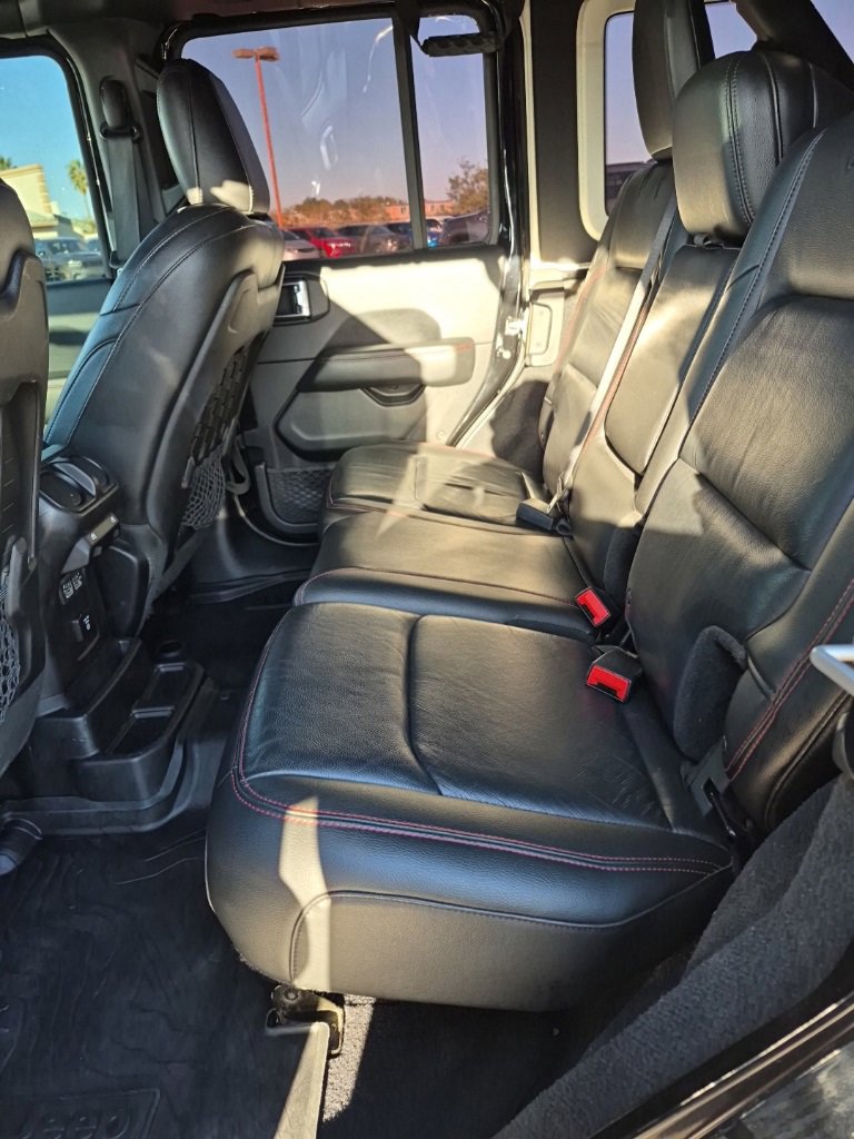 Used 2018 Jeep Wrangler Unlimited Rubicon image 21