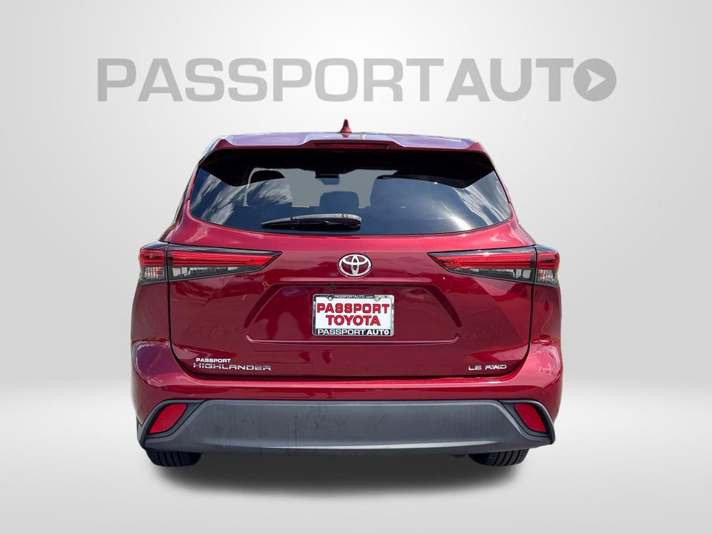 Used 2020 Toyota Highlander LE AWD/4WD image 7