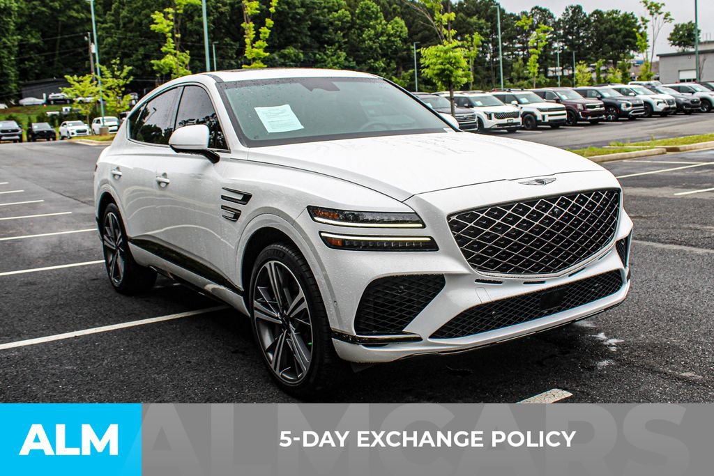 Used 2025 Genesis GV80 3.5T e-SC AWD/4WD image 4