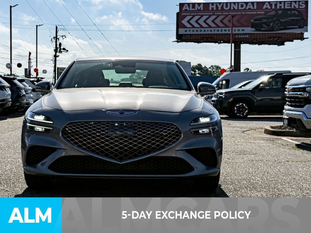 Used 2025 Genesis G70 2.5T RWD image 3