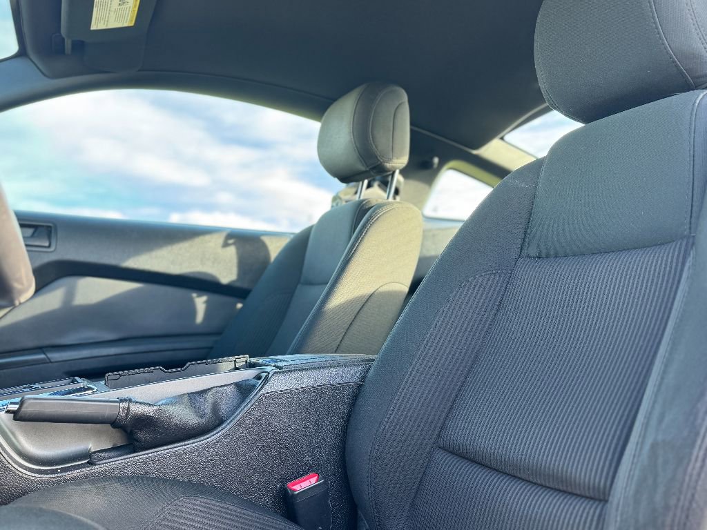 Used 2014 Ford Mustang Coupe w/ V6 Performance Package image 12