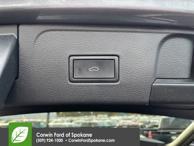 Used 2023 Volkswagen Atlas SEL image 21