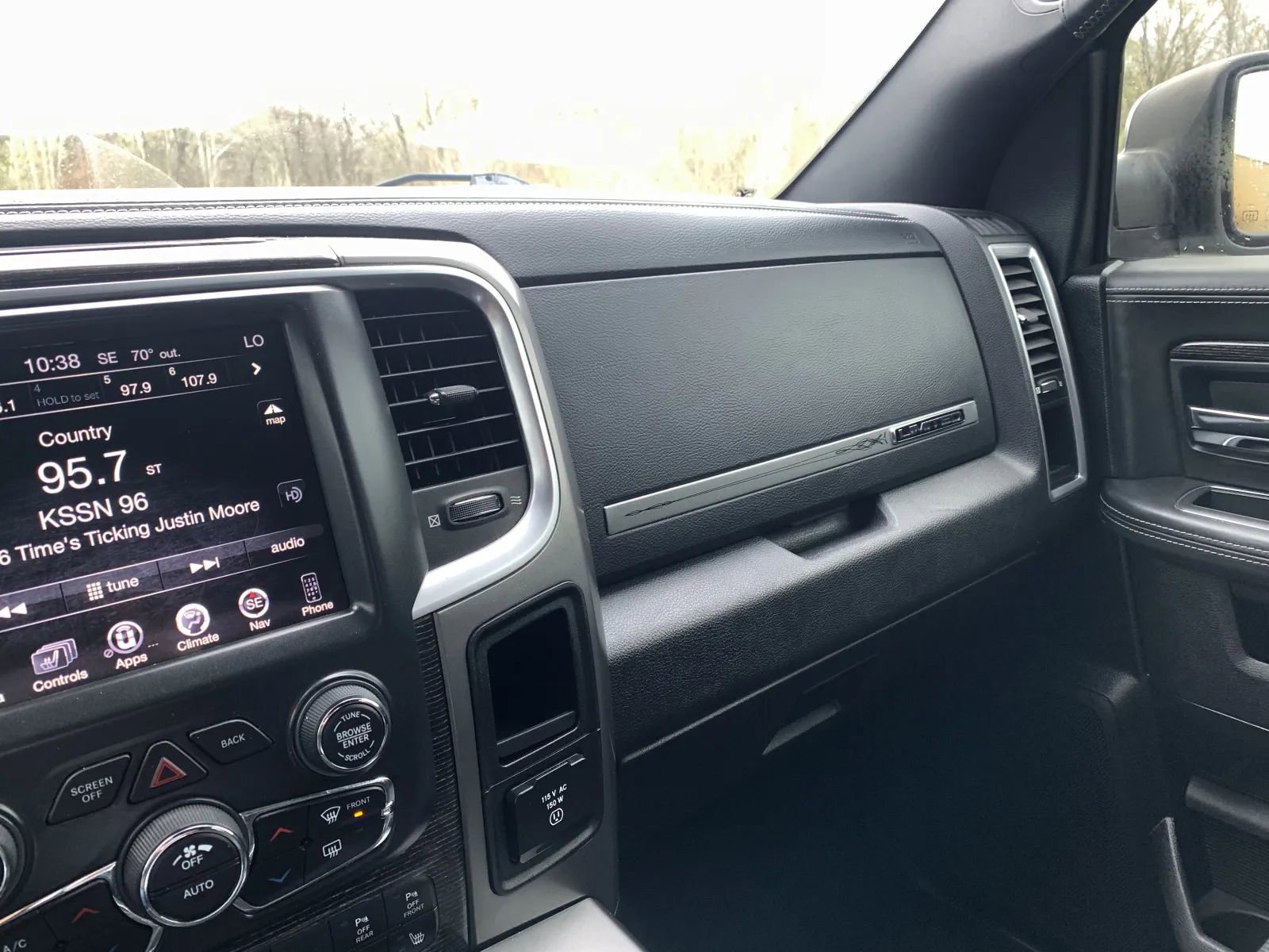 Used 2017 RAM 1500 Limited AWD/4WD image 17
