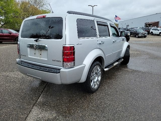Used 2010 Dodge Nitro Heat AWD/4WD image 3