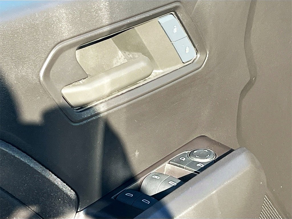 Used 2024 Chevrolet Colorado Trail Boss w/ Advanced Trailering Package image 17