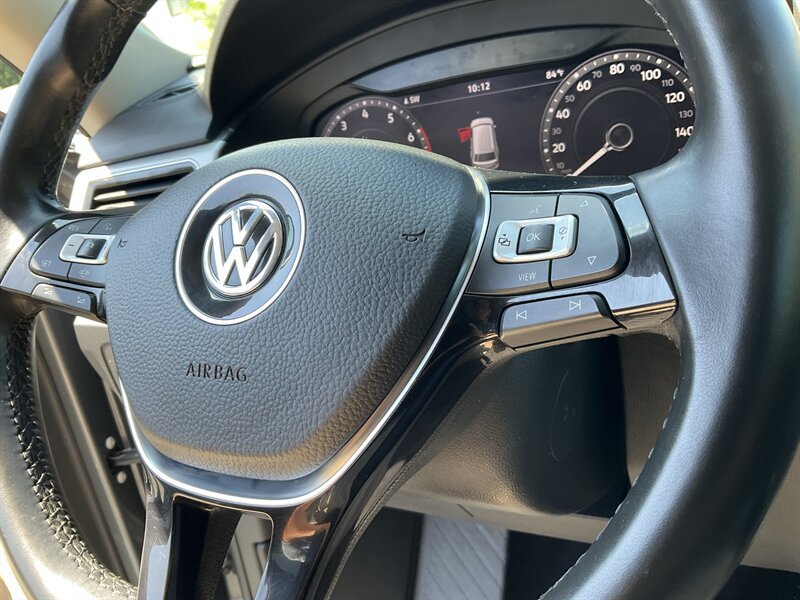 Used 2019 Volkswagen Atlas SEL AWD/4WD image 27