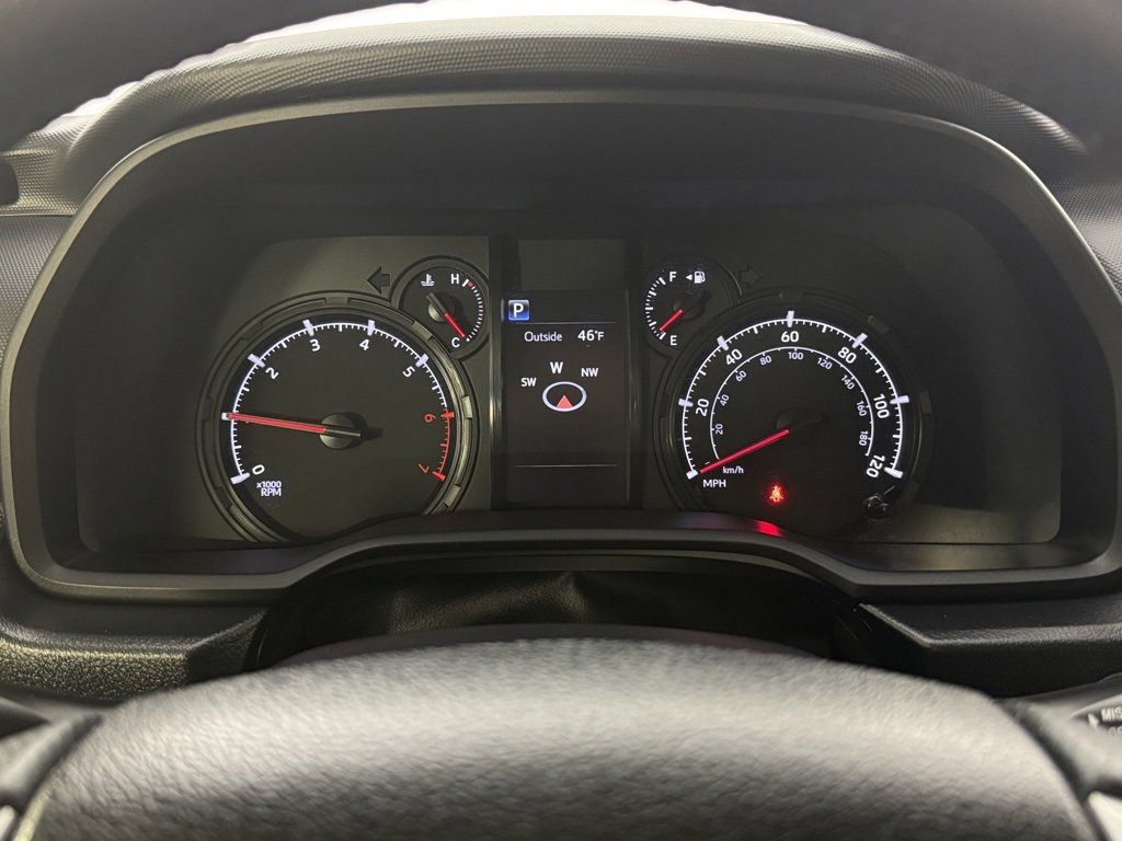 Used 2020 Toyota 4Runner SR5 Premium w/ Moonroof Package image 22