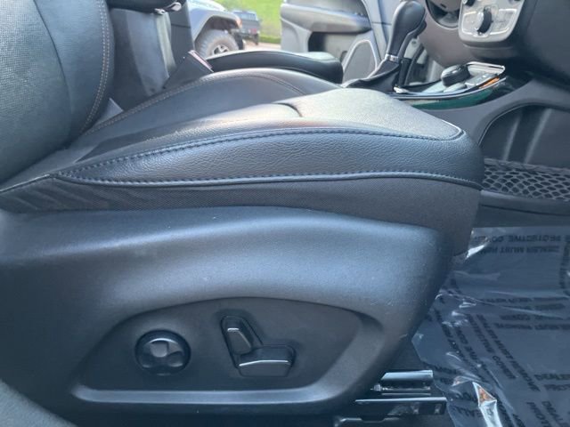 Used 2021 Jeep Compass Limited w/ Sun and Sound Group image 25