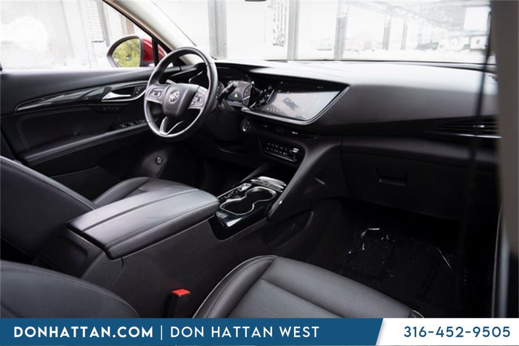 Used 2023 Buick Envision Essence image 26