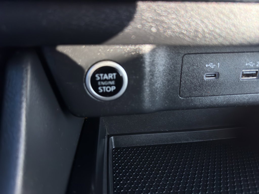 Used 2021 Nissan Rogue SV image 26