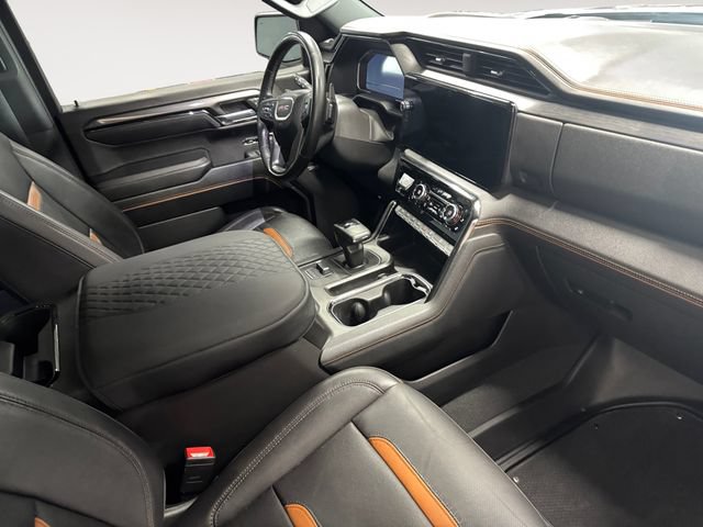 Used 2023 GMC Sierra 1500 AT4 w/ AT4 Preferred Package AWD/4WD image 4