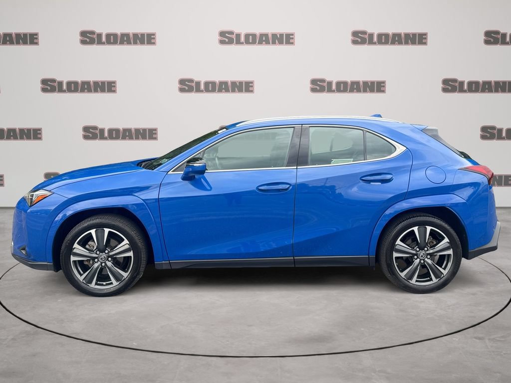 Used 2024 Lexus UX 250h AWD w/ Premium Package image 2