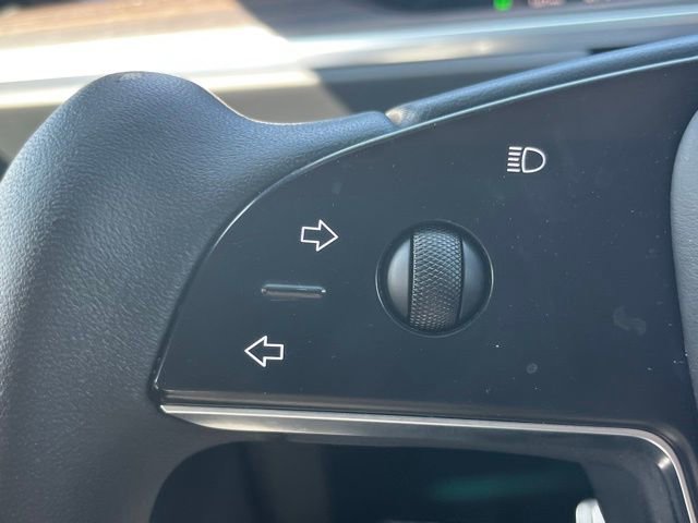 Used 2023 Tesla Model X image 16