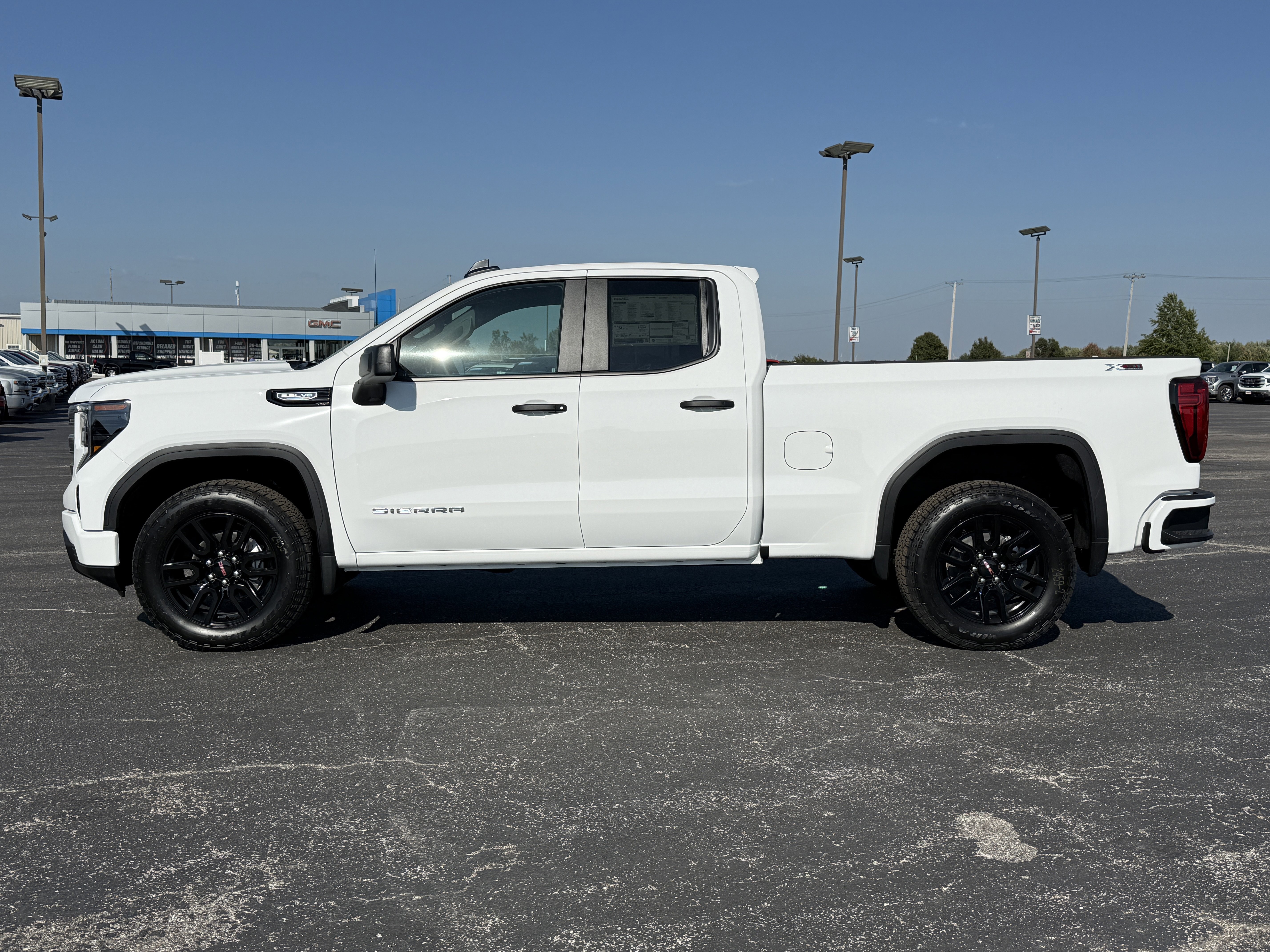 New 2026 GMC Sierra 1500 Pro w/ Graphite Edition image 6