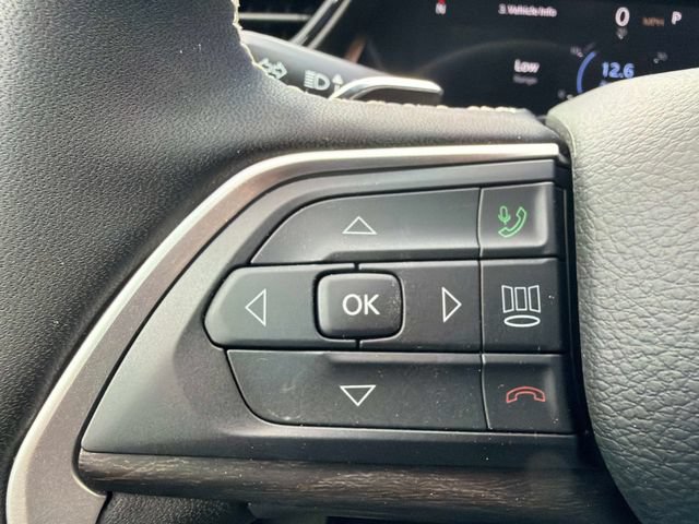 New 2026 Jeep Grand Cherokee L Limited w/ Limited Altitude Package AWD/4WD image 32
