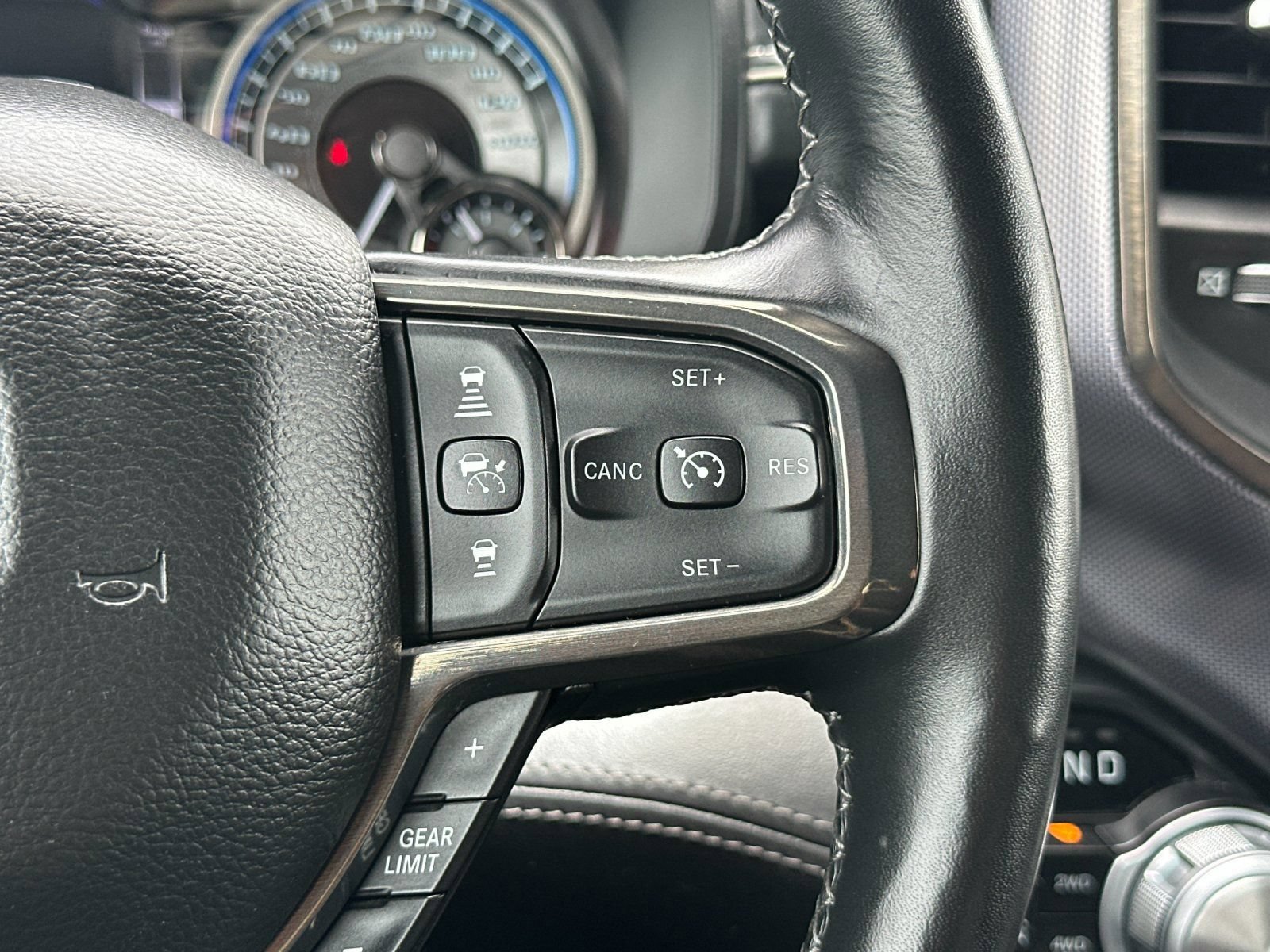 Used 2020 RAM 1500 Limited AWD/4WD image 28