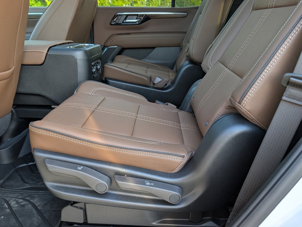 New 2026 Chevrolet Tahoe High Country RWD image 7