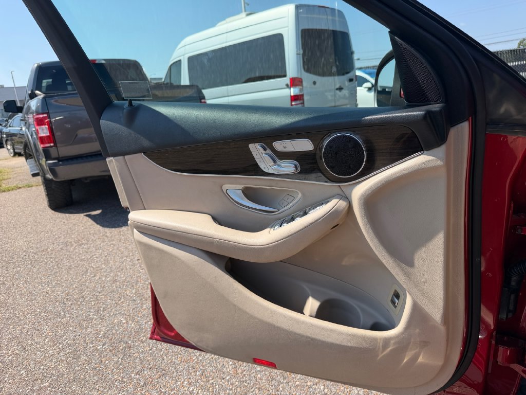 Certified 2019 Mercedes-Benz GLC 300 w/ Parking Assistance Package image 14