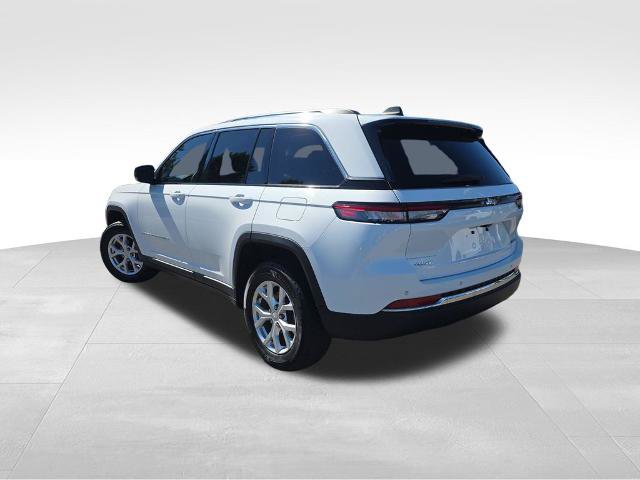 Used 2023 Jeep Grand Cherokee Limited AWD/4WD image 6