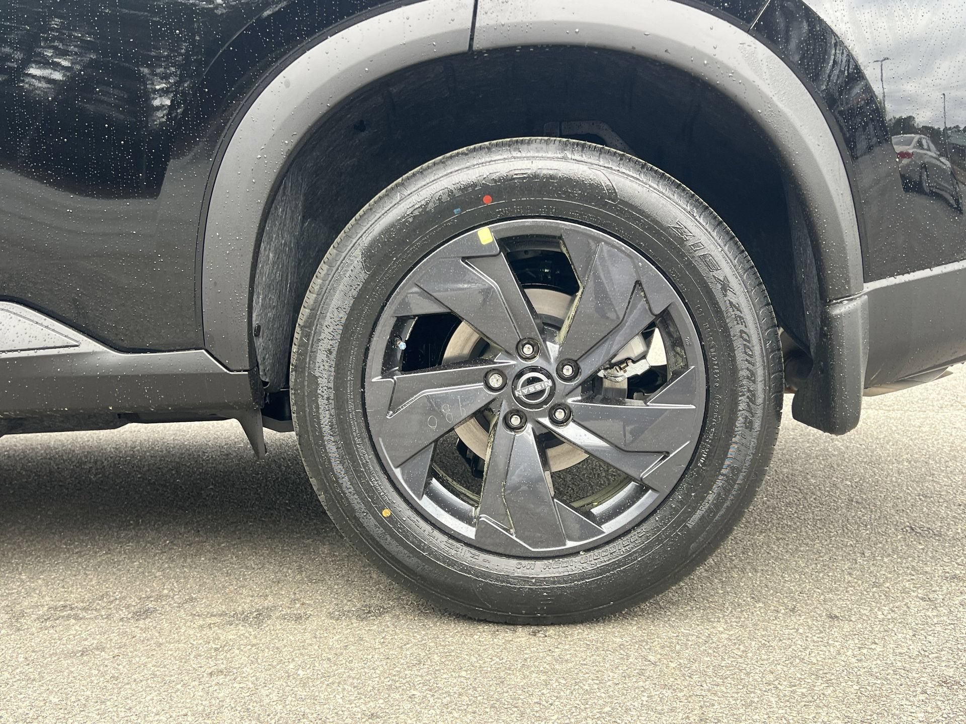 New 2026 Nissan Rogue SV FWD image 27