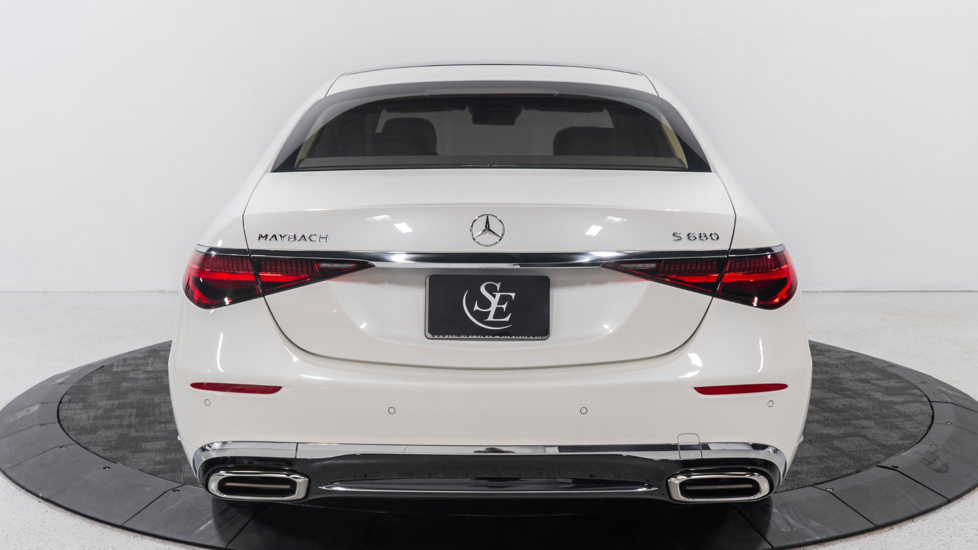 Used 2023 Mercedes-Benz Maybach S 680 4MATIC image 4