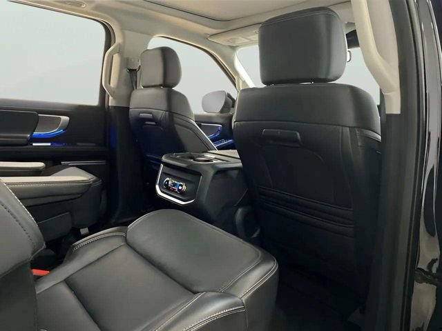 Used 2025 Ford Expedition Max Platinum AWD/4WD image 25