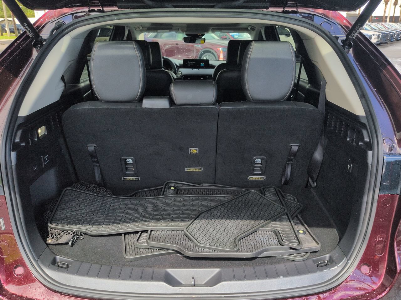 Used 2024 MAZDA CX-90 Plug-In Hybrid w/ Premium Pkg AWD/4WD image 13