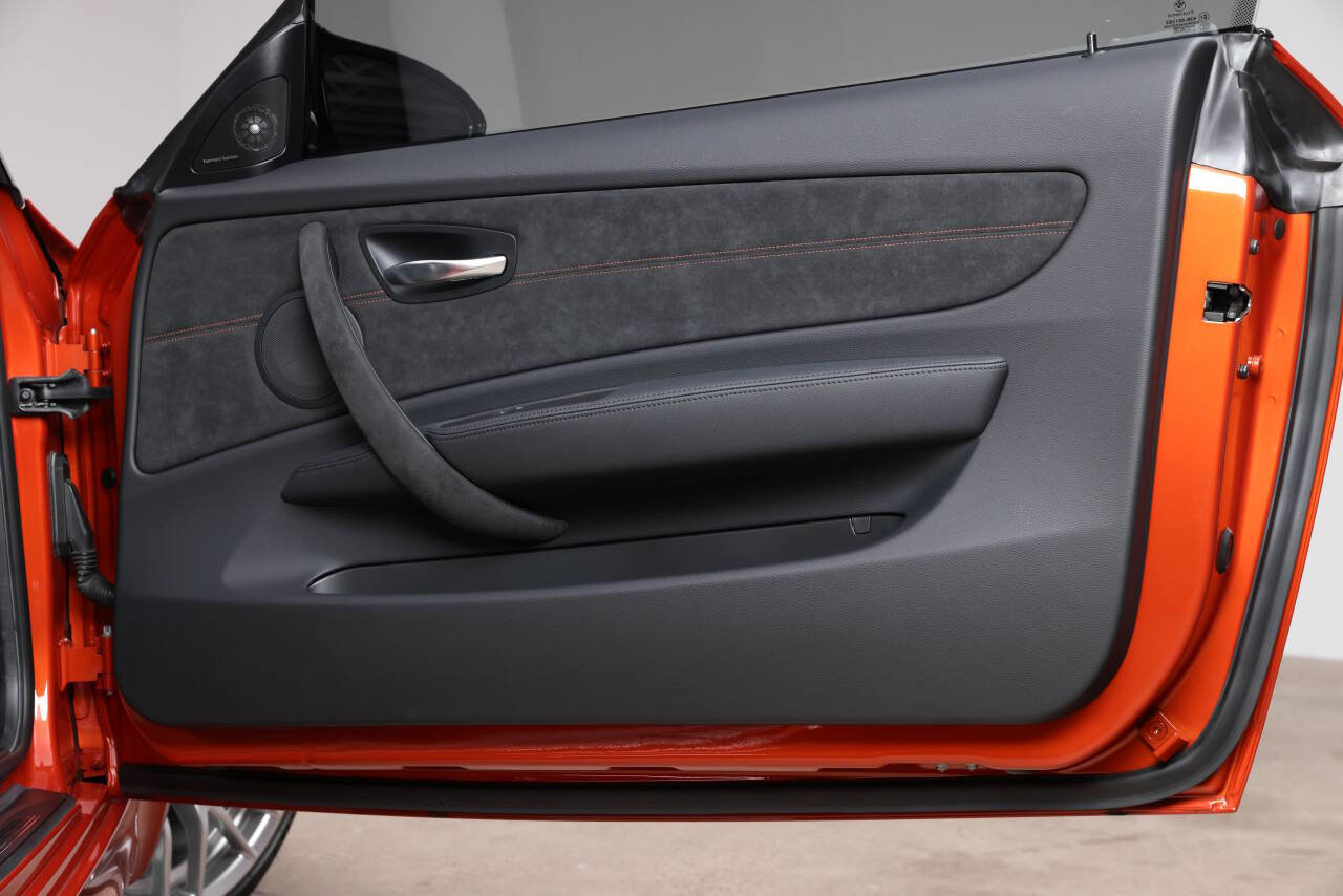 Used 2011 BMW 1 Series M image 96