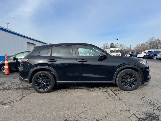 Used 2023 Honda HR-V Sport image 1