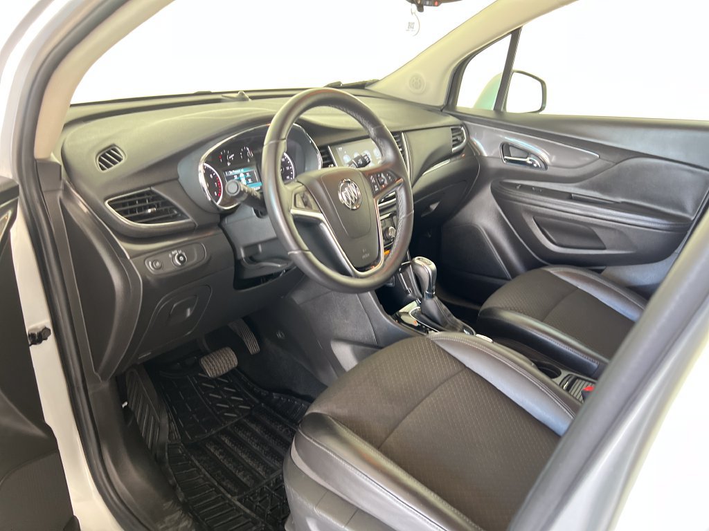 Used 2018 Buick Encore Preferred FWD image 19