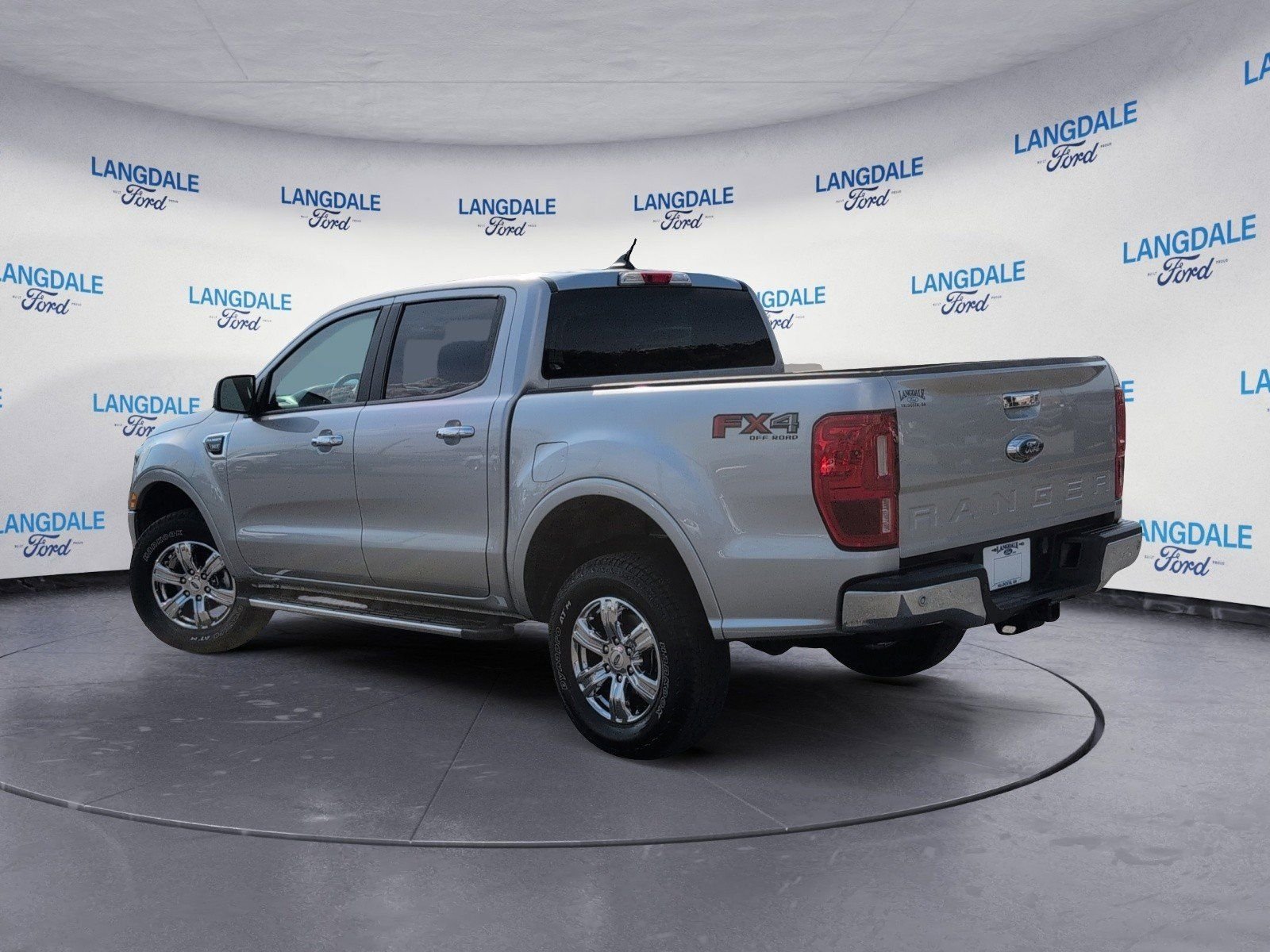 Used 2021 Ford Ranger XLT w/ Equipment Group 301A Mid AWD/4WD image 9