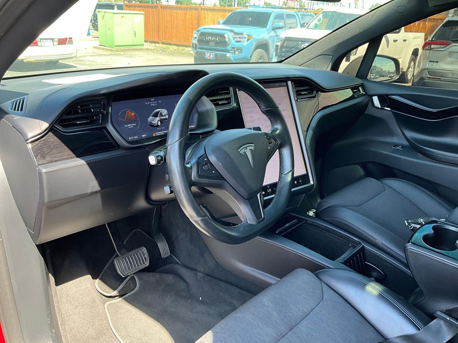 Used 2018 Tesla Model X 100D AWD/4WD image 16