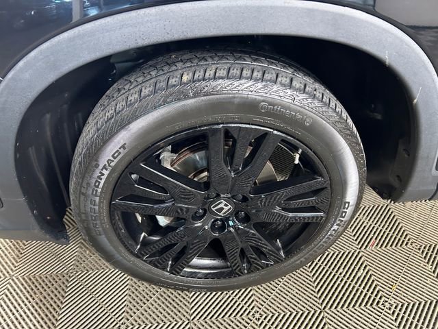 Used 2021 Honda Pilot Black Edition image 11