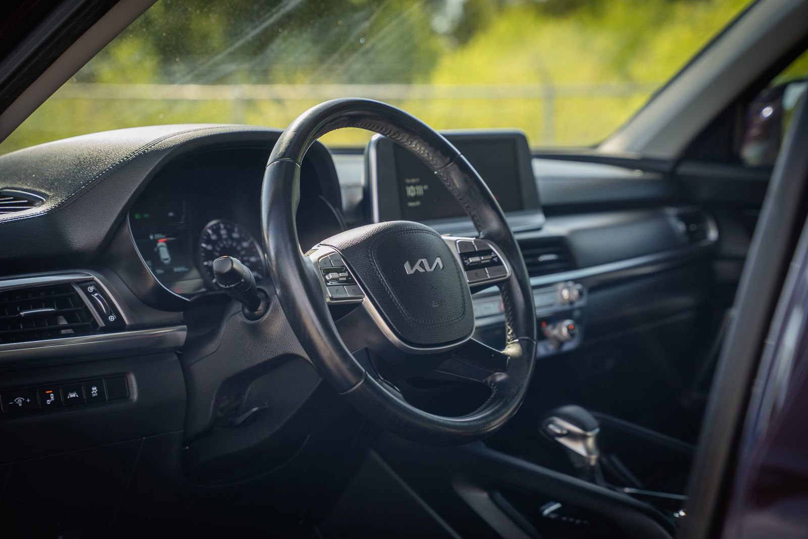 Used 2022 Kia Telluride LX AWD/4WD image 24