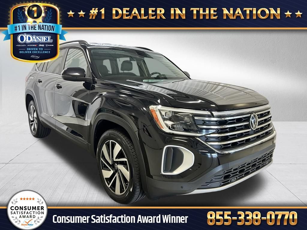 Used 2025 Volkswagen Atlas SE
