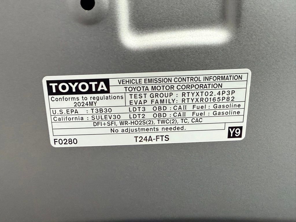 Used 2024 Toyota Grand Highlander Limited image 37