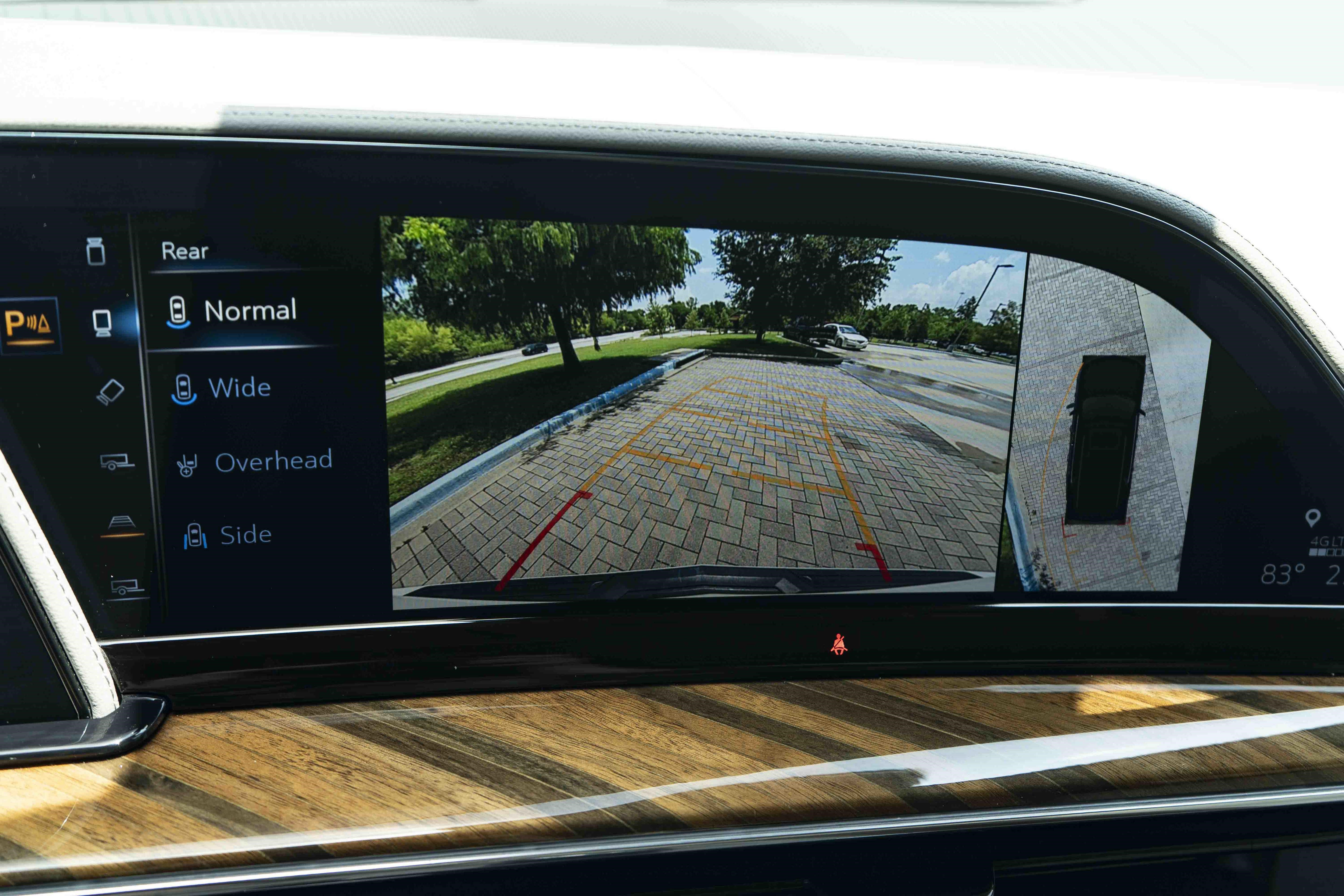 Used 2024 Cadillac Escalade Premium Luxury Platinum w/ LPO, Floor Liner Package AWD/4WD image 32
