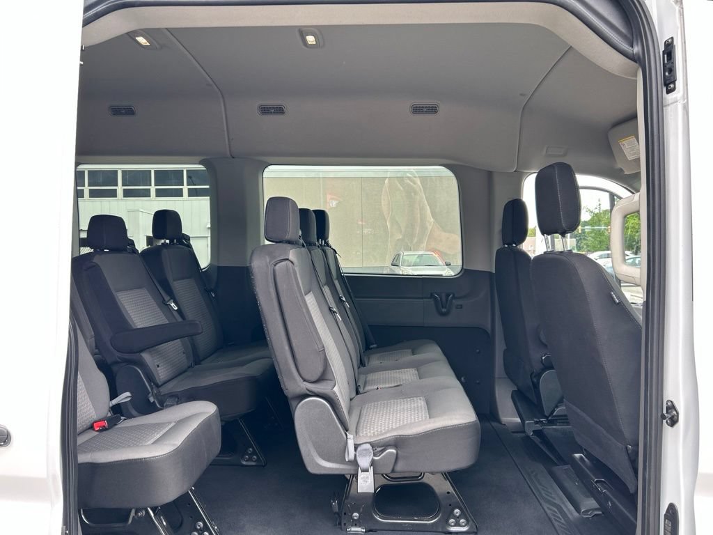 Used 2024 Ford Transit 350 XLT RWD image 21