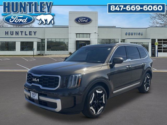 Used 2024 Kia Telluride S w/ S Sunroof Package